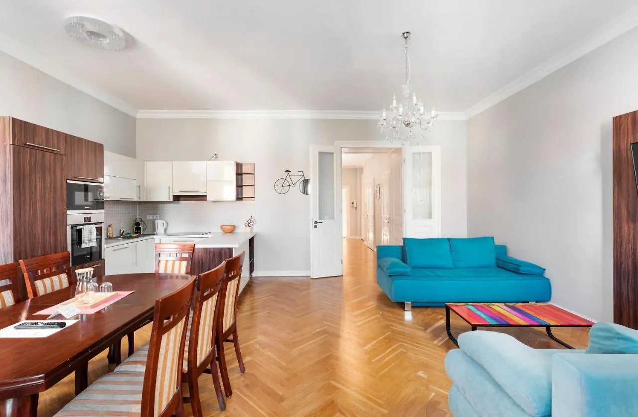 וינה Imperial Apartments Schoenbrunn - Contactless Check-In אוסטריה