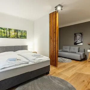 Cozy Located In Vienna's Vibrant Center Appartamento