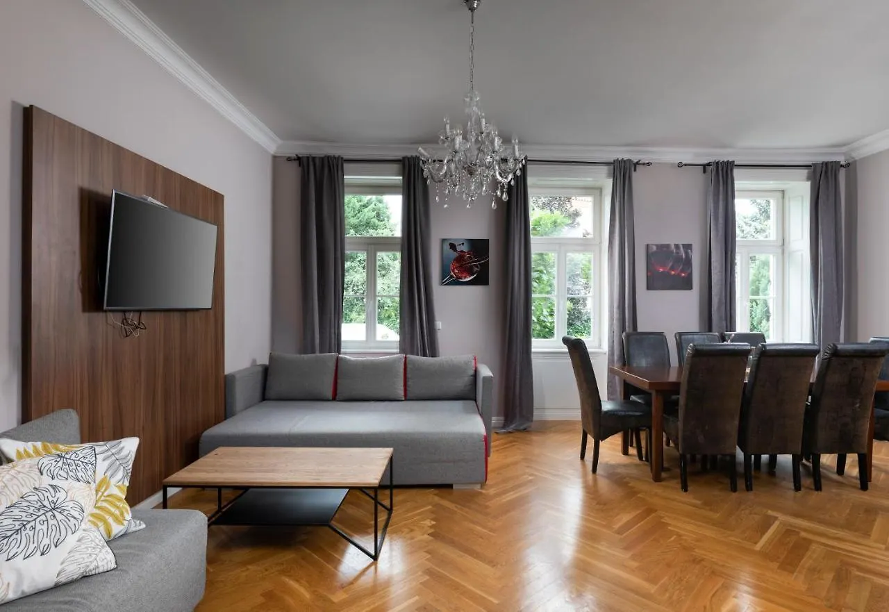 Imperial Apartments Schoenbrunn - Contactless Check-In Bécs