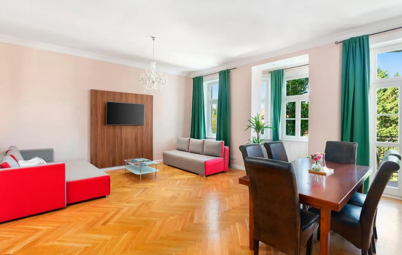 Imperial Apartments Schoenbrunn - Contactless Check-In Bécs