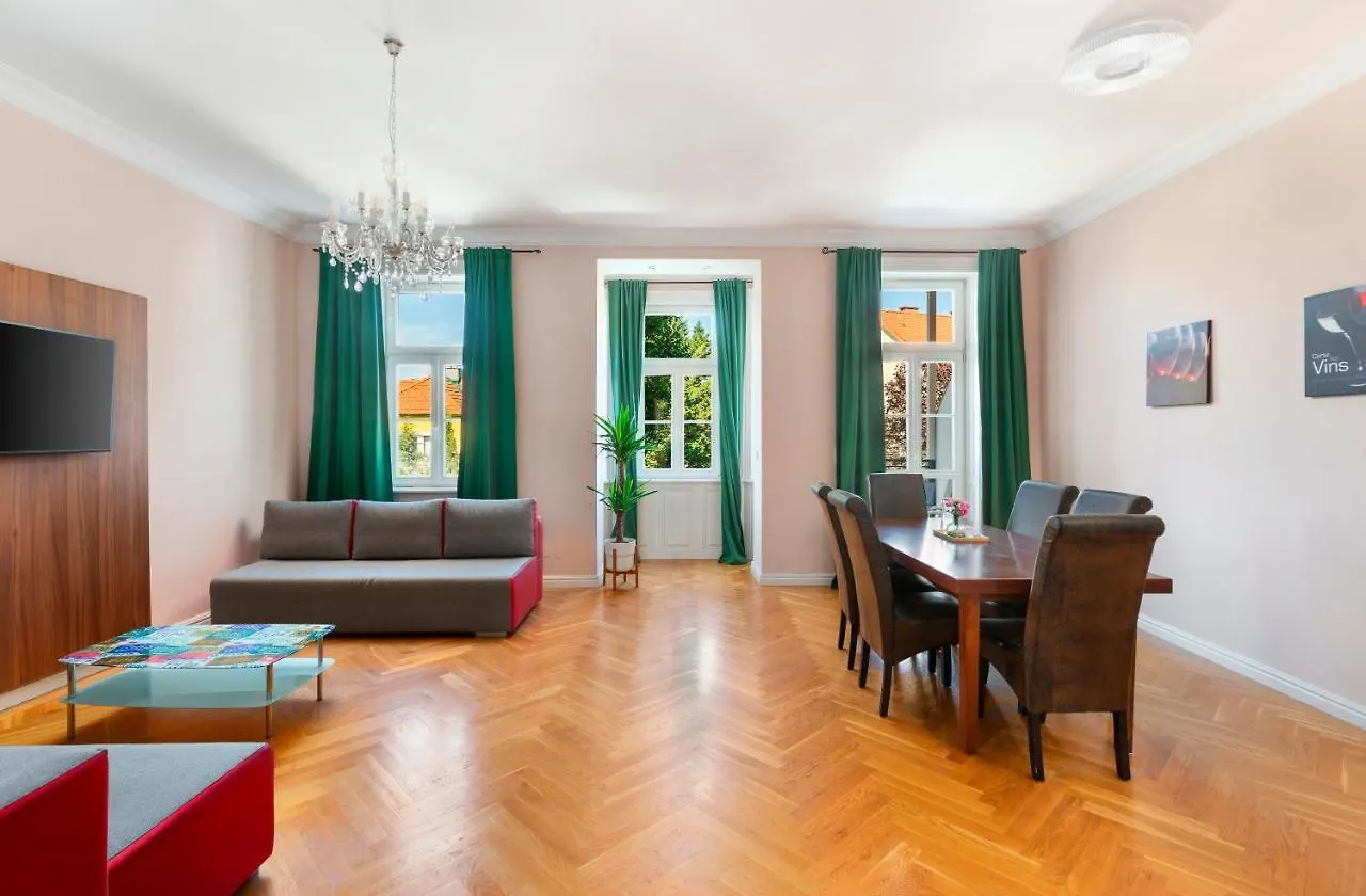 Imperial Apartments Schoenbrunn - Contactless Check-In Bécs 0*,  Ausztria