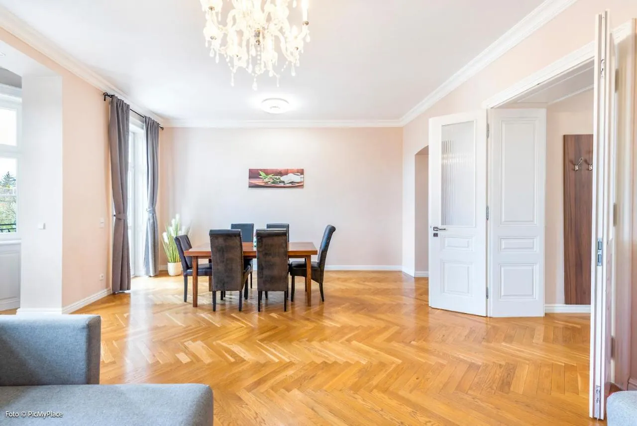 Imperial Apartments Schoenbrunn - Contactless Check-In Bécs